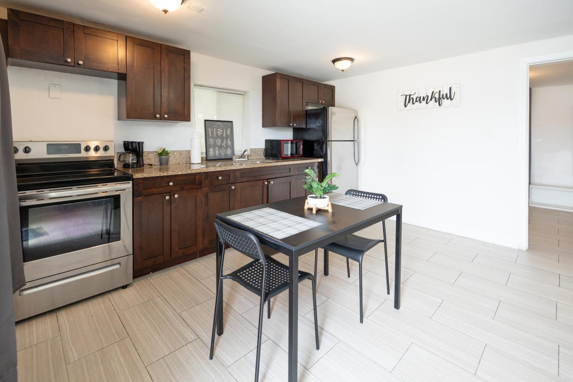 Cozy Private Apts In Hollywood By Hard Rock Casino! Buitenkant foto